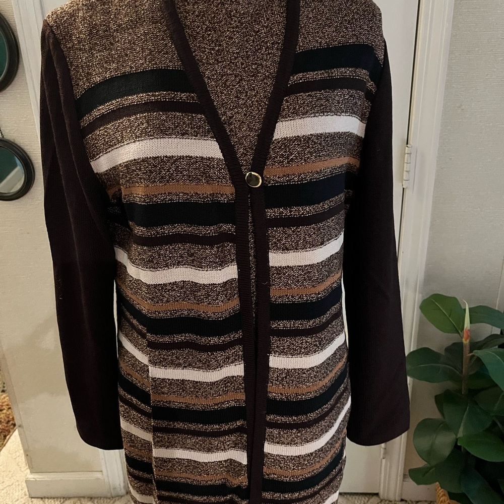 St John cardigan set. Striped shades of Brown